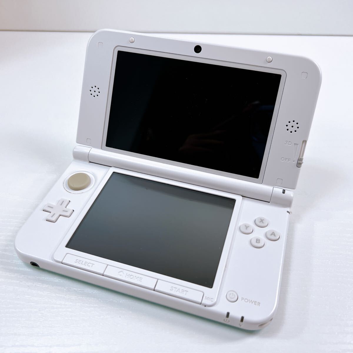 【爆買い!】 128【中古】Nintendo 3DS LL 本体 SPR-001 ミント×ホワイト ニンテンドー3DS LL本体