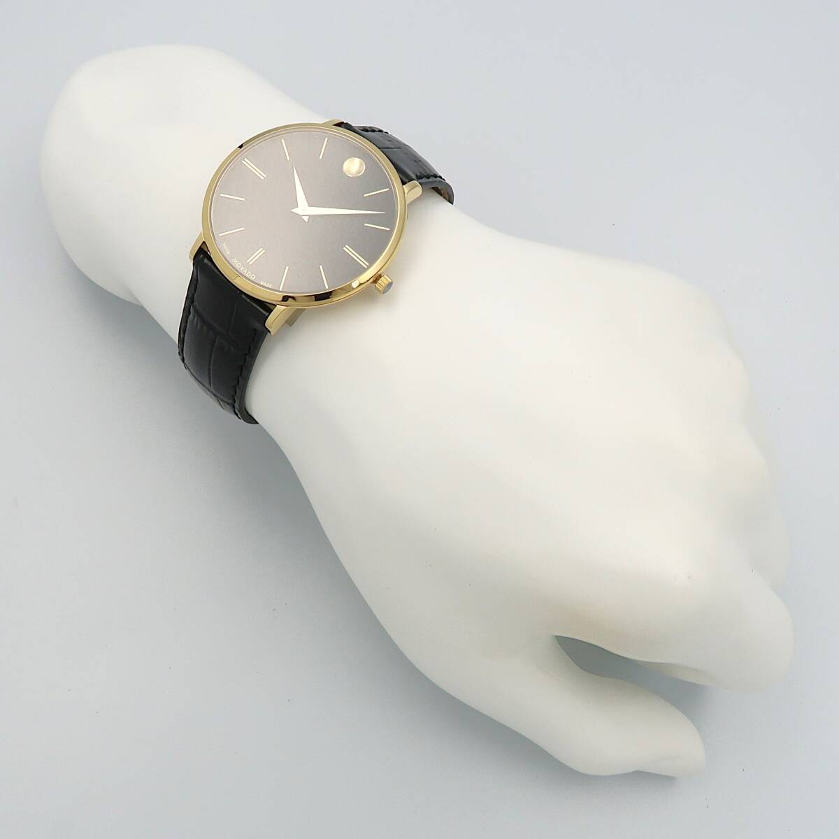 MOVADO モバード　0607173 Ultra Slim　黒金 ミニマリズム　ウルトラ?スリム　クォーツ