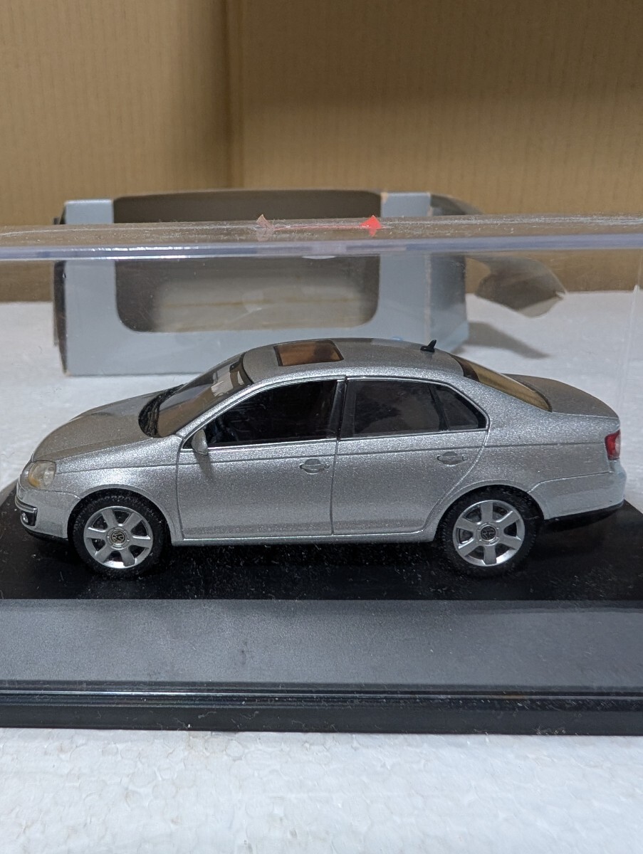 ワーゲン特注 シュコー 1/43 フォルクスワーゲン ジェッタ MK5 Volkswagen Jetta Schucoミニカー ReflexSilver ワーゲンジェッタ