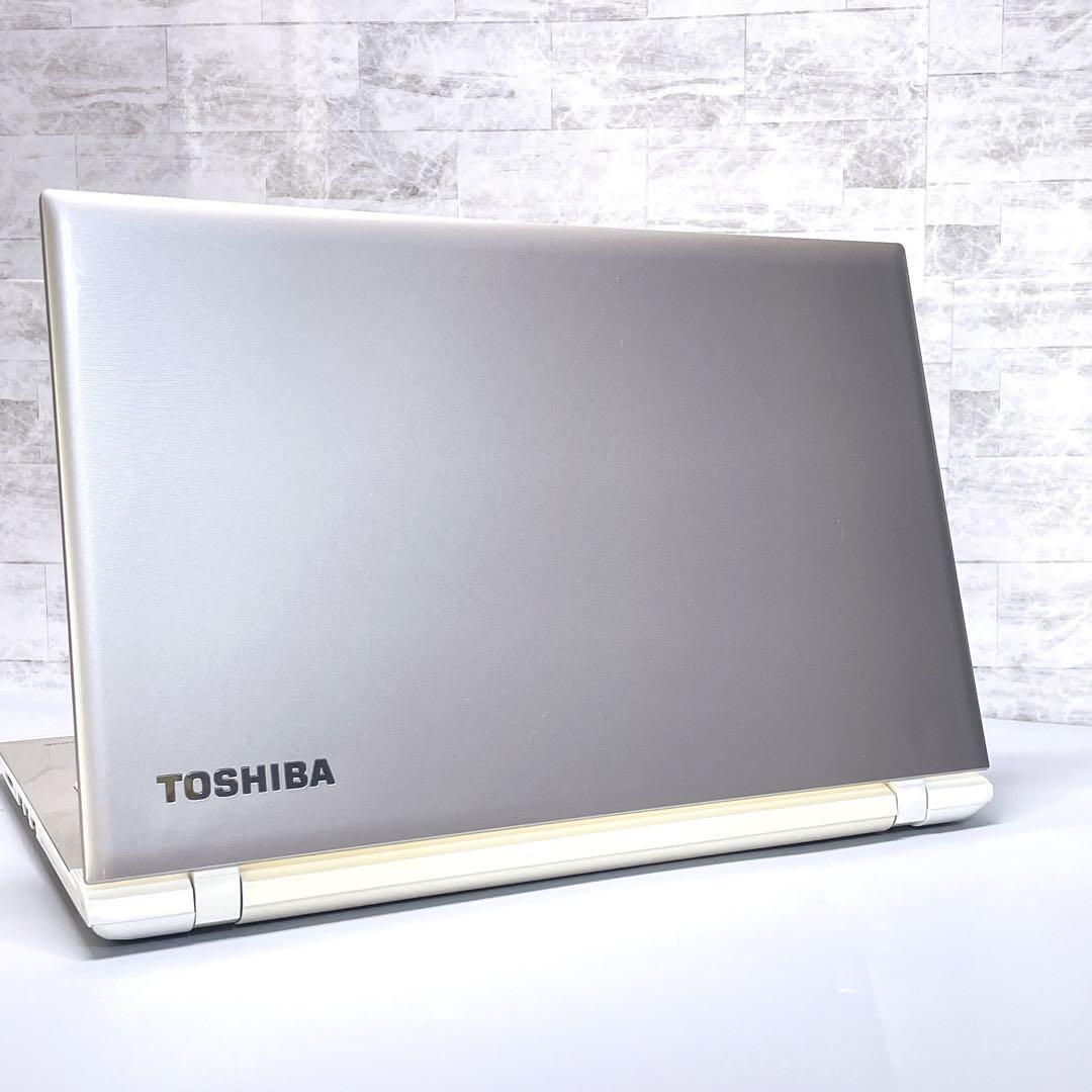Blu-ray フルHD SSD256GB メモリ8GB ノートパソコン dynabook Win11 15.6型 USB3.0 カメラ テンキー Wi-Fi Bluetooth 初心者 東芝