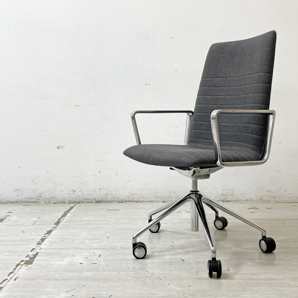 ● アンドリューワールド Andreu World フレックス エグゼクティブ Flex Executive インターミディエイトバック デスクチェア ガス圧昇降 B