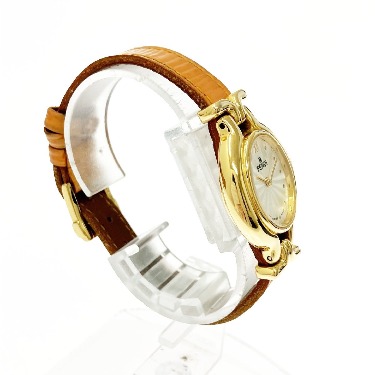 【1円スタート】【箱付き】FENDI フェンディ 640L オロロジ GP シルバー文字盤 クオーツ レディース腕時(shí)計(jì) 383338