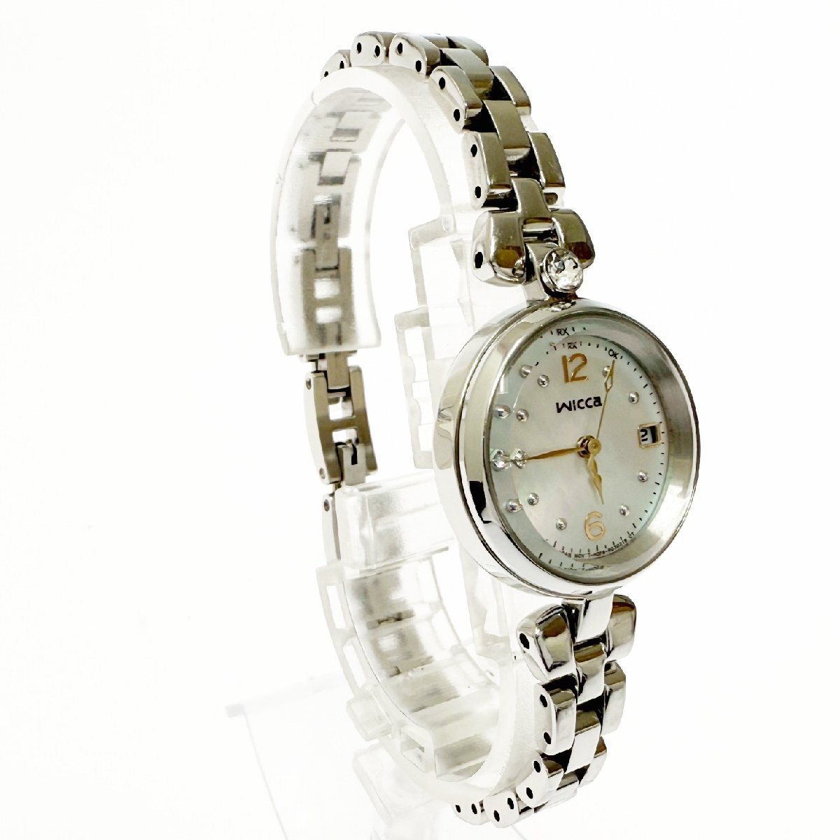 【1円スタート】【箱付き】CITIZEN シチズン H0F6-R013769 wicca ウィッカ SS シェル文字盤(pán) 電波ソーラー レディース腕時(shí)計(jì) 383335