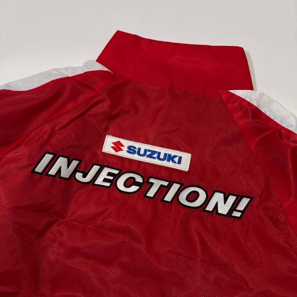 希少 SUZUKI スズキ INJECTION! ロゴ入り ナイロンジャケット ジャンパー ブルゾン サイズ M /レッド