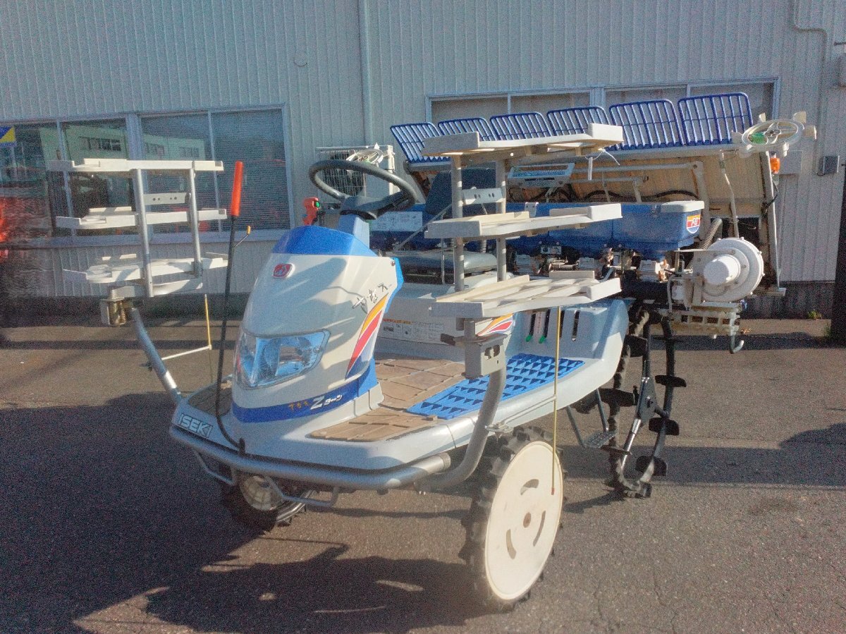 【新潟県上越市発】 田植機 6条植え イセキ/PZ60-HGRLF/ hr.482/ 店頭引取大歓迎 / 現物確認大歓迎 /1579 〇 車体
