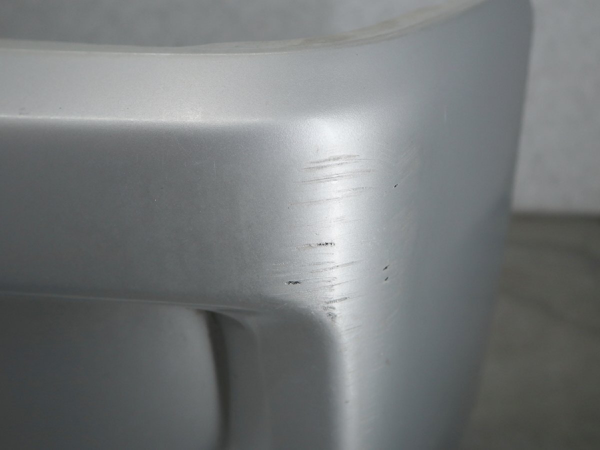 スバル サンバー TV2 前期 純正 フロントバンパー 57703TC000SK プラチナシルバー M 821 ※ ディアス バン TV1 TV2 A年 B年 C年 D年 E年_画像5