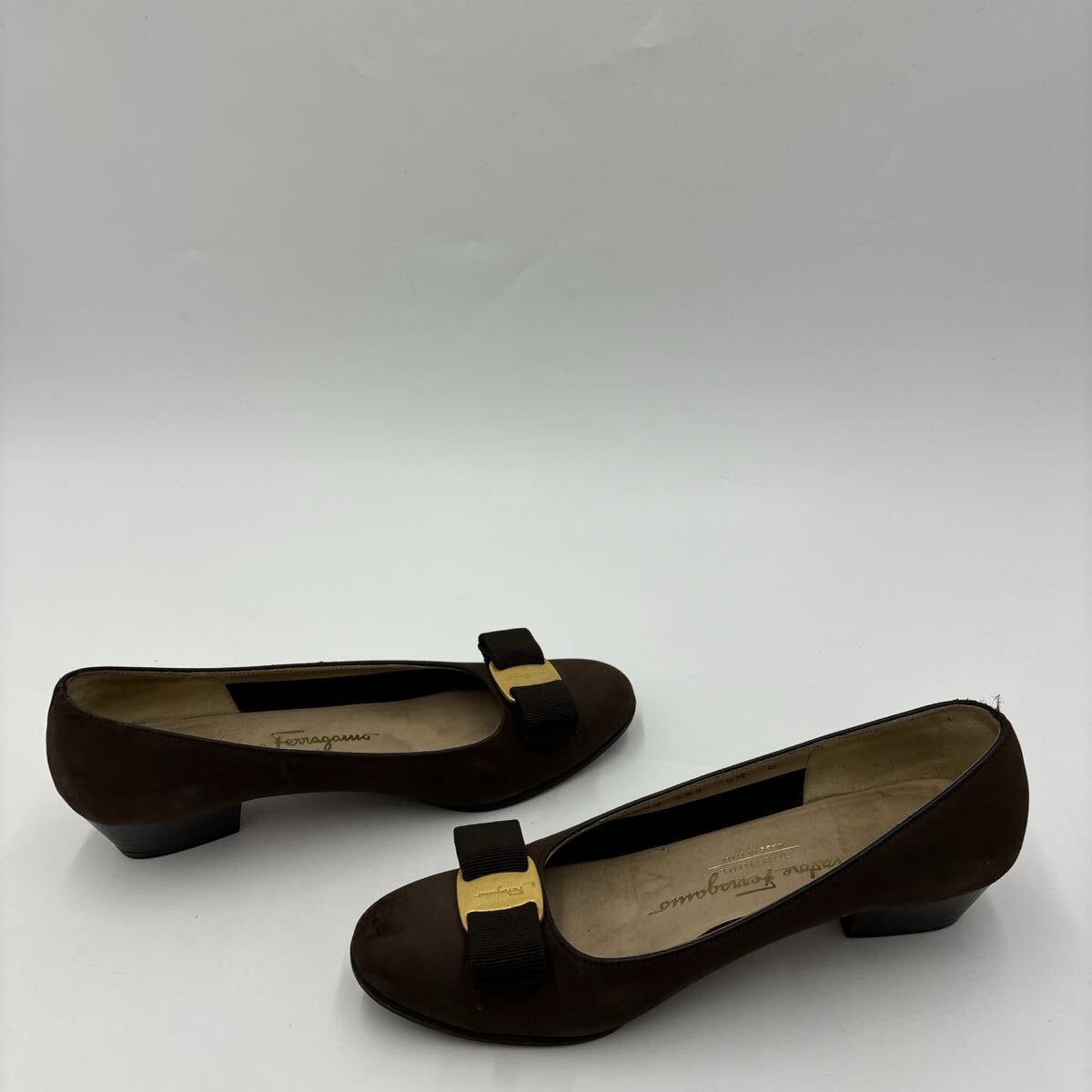 J ＊ イタリア制 '高級婦人靴' Salvatore Ferragamo サルヴァトーレフェラガモ 本革 ヴァラリボン ヒール / パンプス 5.5C 22.5cm 