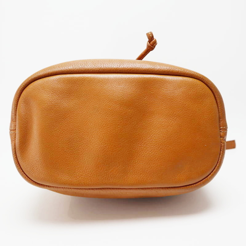 M05-k101 LONGCHAMP ロンシャン ロゴ レザー 巾著 ショルダーバッグ チャ