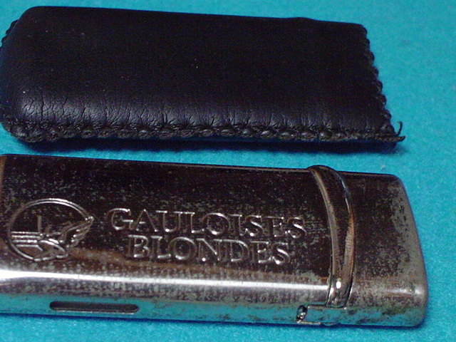 GAILOISES　BLONDES　ガスライター　袋ケース付