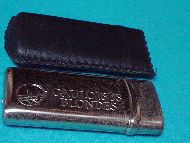 GAILOISES　BLONDES　ガスライター　袋ケース付