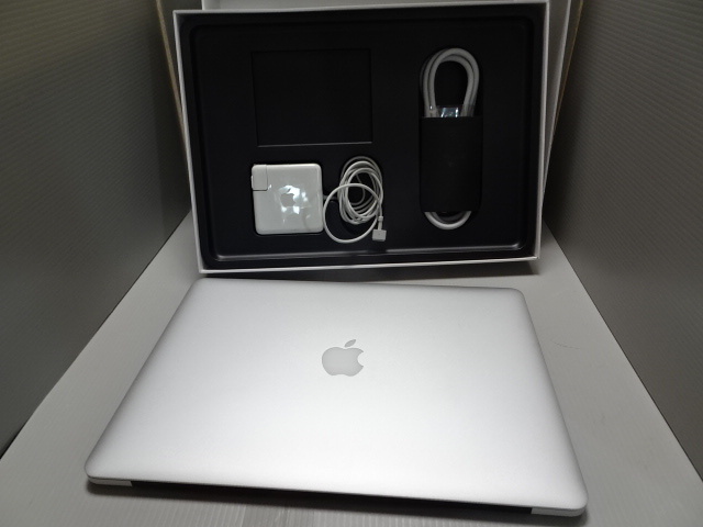 MacBook Pro　15.4インチ　A1390　USED_画像5