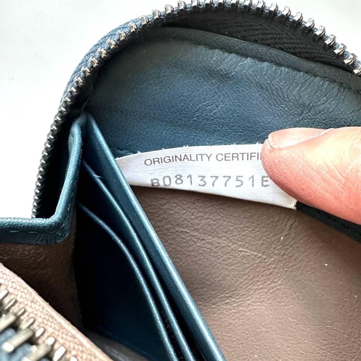 ボッテガヴェネタ　BOTTEGA VENETA 長財(cái)布　イントレチャート　深緑