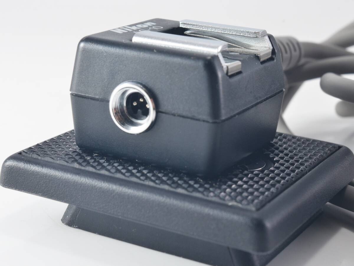 [美品] Nikon (ニコン) AS-10 TTL増灯アダプター コード付 (54837)_画像5