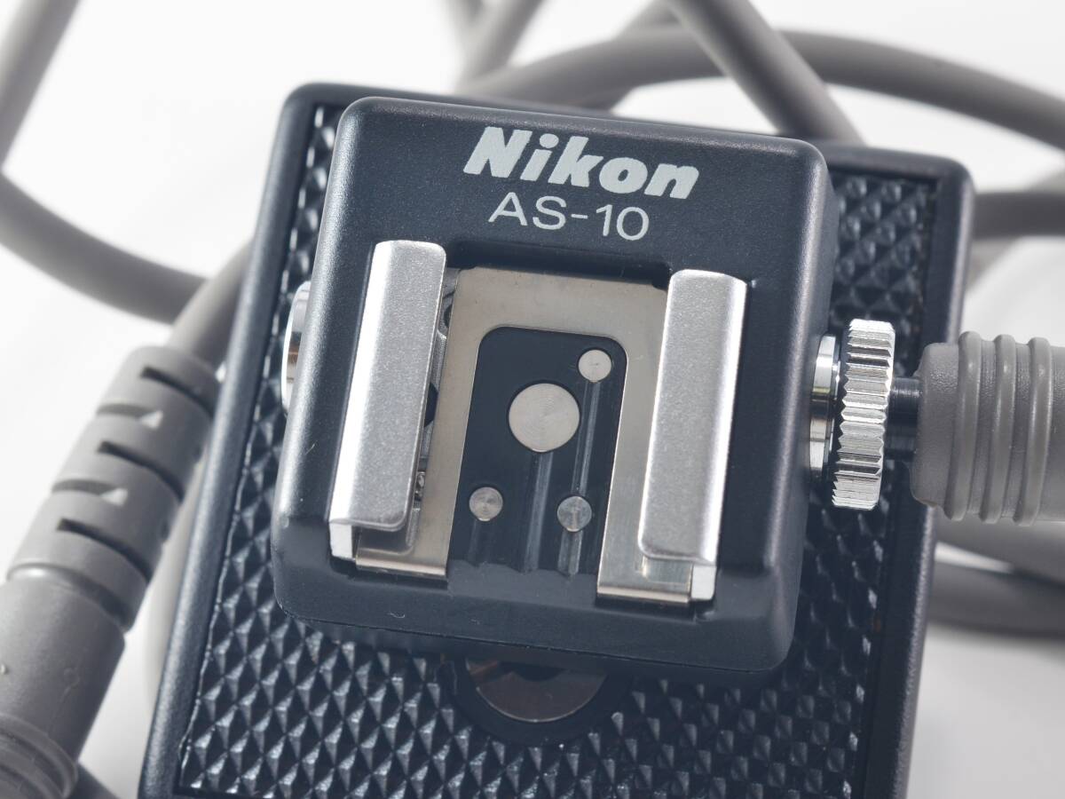 [美品] Nikon (ニコン) AS-10 TTL増灯アダプター コード付 (54837)_画像9