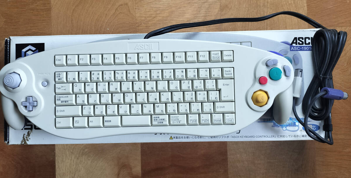 箱取説有り ゲームキューブ アスキーキーボード コントローラー