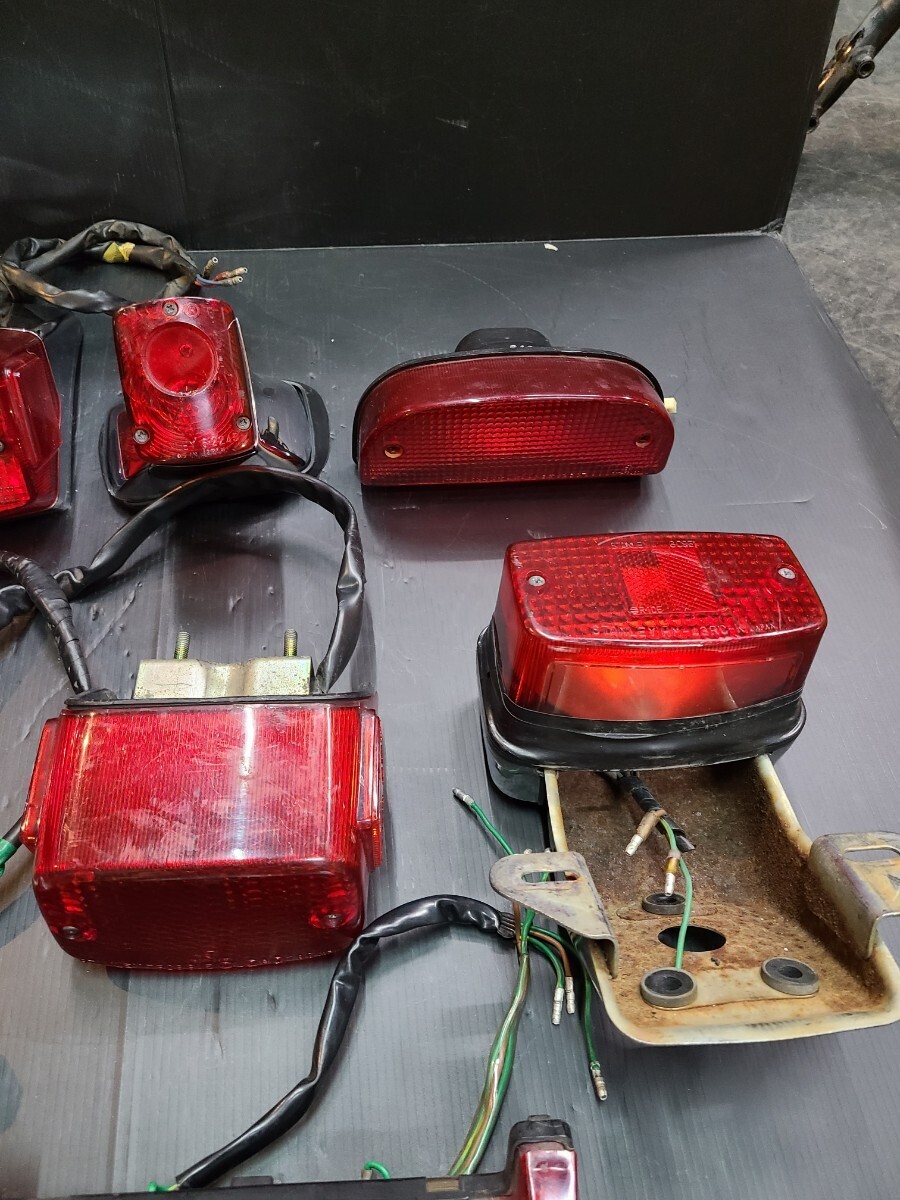 テールランプ ライト セット 割れ、ヒビあり VF400F バンディット CB250R バルカン ビラーゴ セロー Vマックス HM-43-RC JADE _画像3