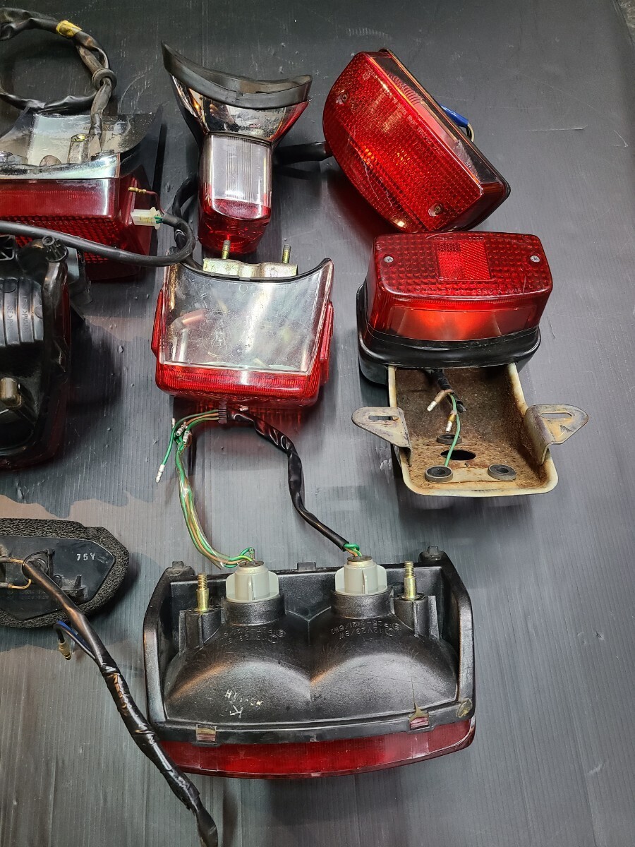 テールランプ ライト セット 割れ、ヒビあり VF400F バンディット CB250R バルカン ビラーゴ セロー Vマックス HM-43-RC JADE _画像9