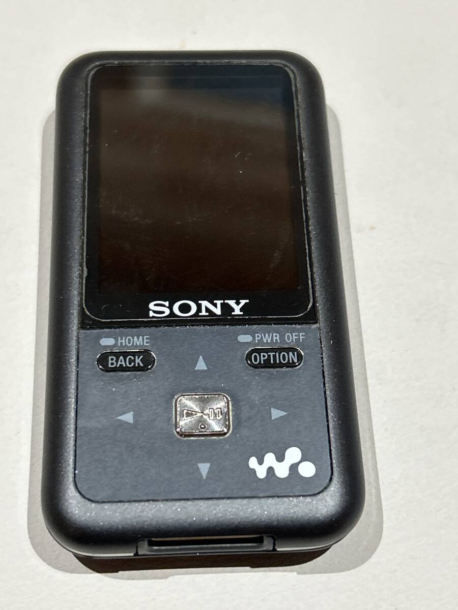 SONY ウォークマン　NW-S718F NW-E053 NW-A806 充電機　AC-NWUM50 SONYイヤホン　 色々まとめて中古