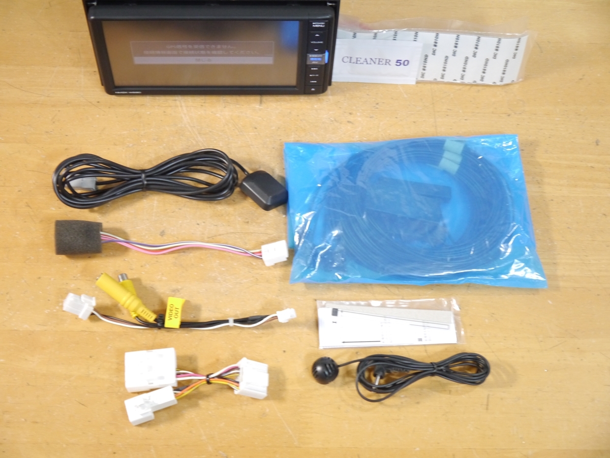 【0510】 NMZK-W69D 2019年制 タッチパネル新品 未使用アンテナ付 スバル純正メモリーナビ Bluetooth/フルセグ/USB/DVD/SD