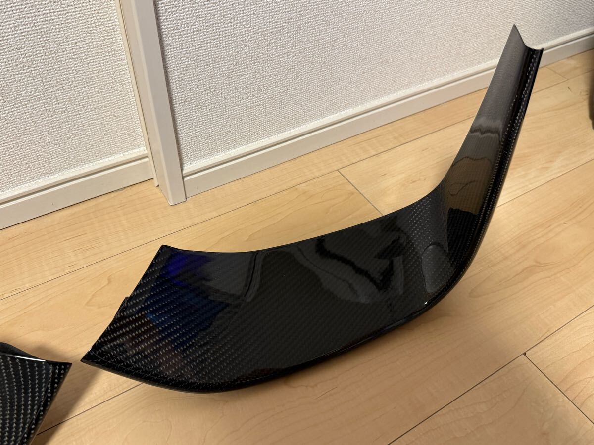 未使用品 BMW F80 F82 M3 M4 フロントバンパー カーボン スプリッター エプロンフラップ リップスポイラー
