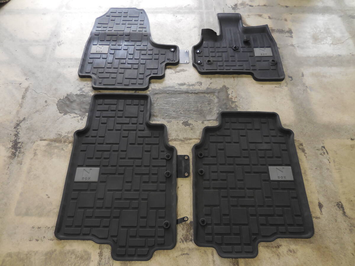 HONDA ホンダ　N BOX　JF3 JF4 后期◆純正 ラバー フロアマット 1臺分