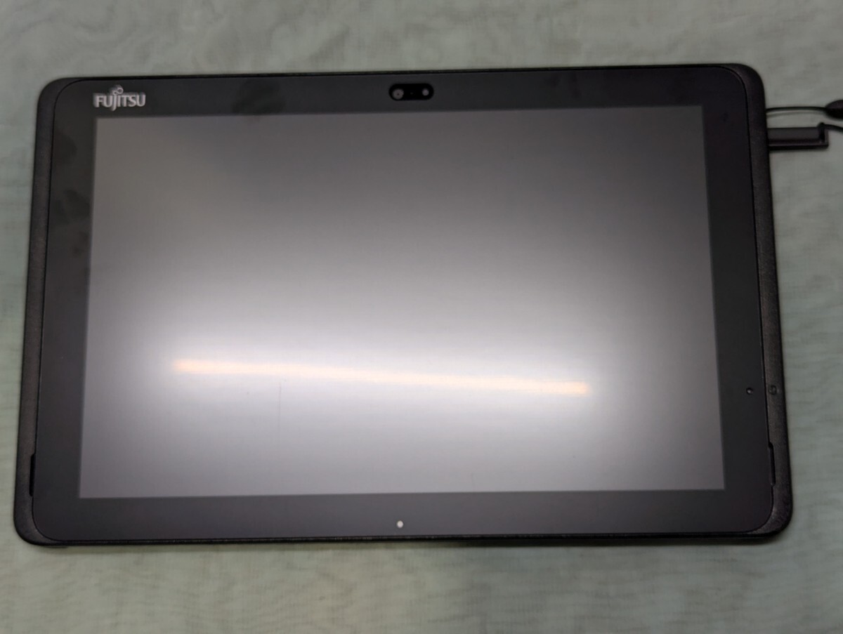 Fujitsu ARROWS Tab Q507/PE (CPU x5 SSD 64GB/ Windows11 