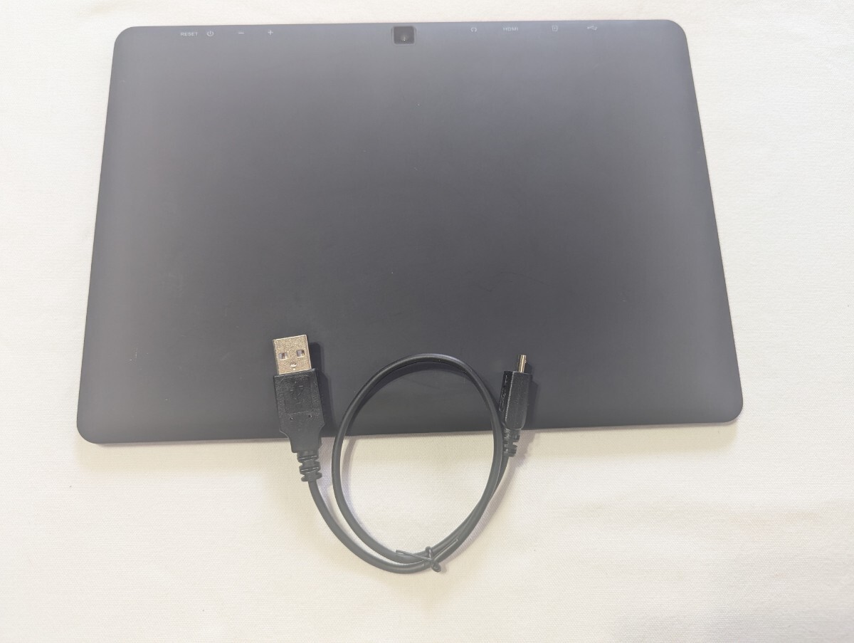 GeaneePro Android タブレット JT10-X / 充電用USBケーブル付き