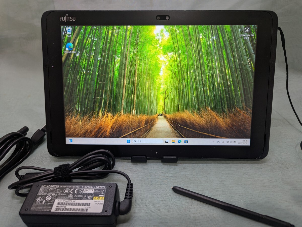 Fujitsu ARROWS Tab Q508/SE Atom x7-Z8700 1.6GHz SSD GB RAM