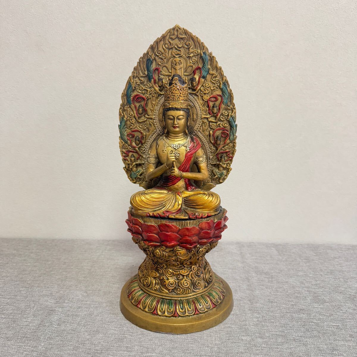 年代物 仏教美術　仏像　古銅製 仏教美術 仏像 時代物 色絵 銅製 来日如来