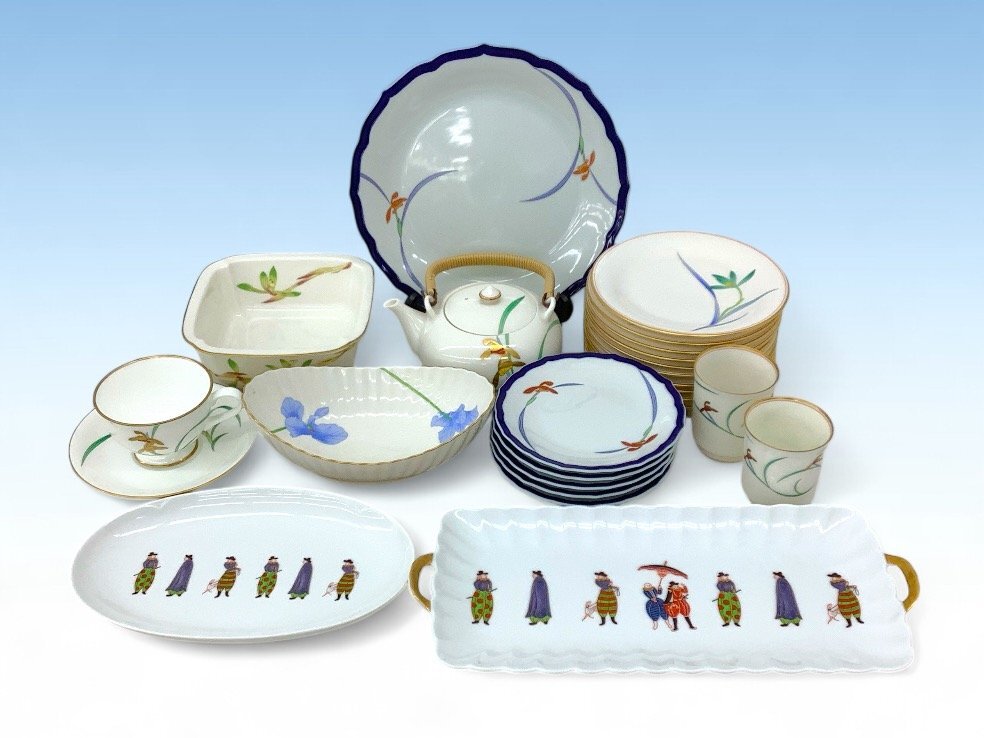 香蘭社 食器まとめ/皿/茶器/コーヒーカップ/鉢/オーキッドレース/リンドフィールド/和蘭陀人 皿立ては備品/ACB 中古品