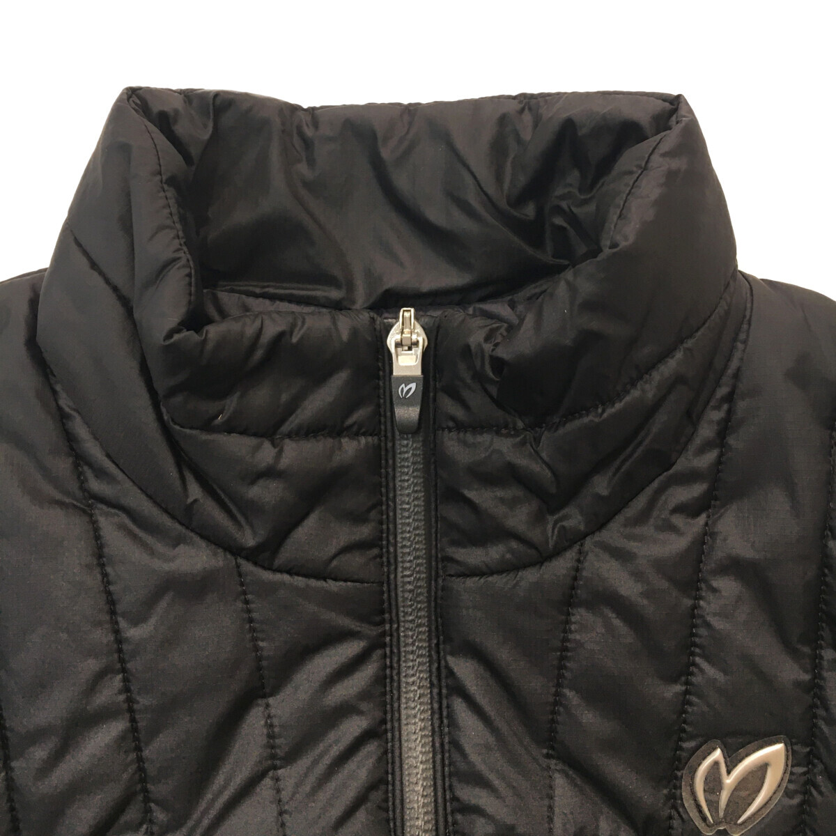 coco 中古【値下げ】マスターバニーエディション レディース ベスト 0(S) 黒 ブラック 中綿入り レターパックプラス発送可 098172_画像3