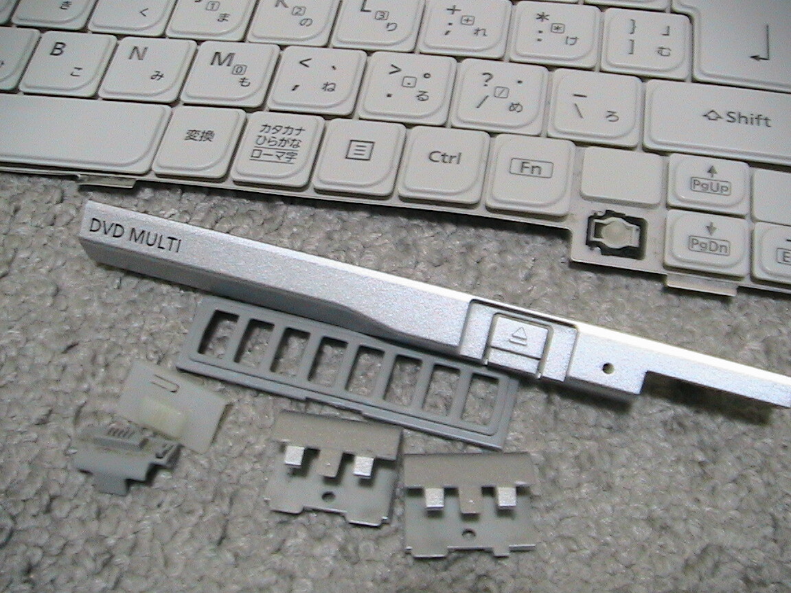 〒230円 LX小部品 CF-LX5 CF-LX6　電源 電波スイッチ?ヒンジカバーLR?ファン排気口?キートップ