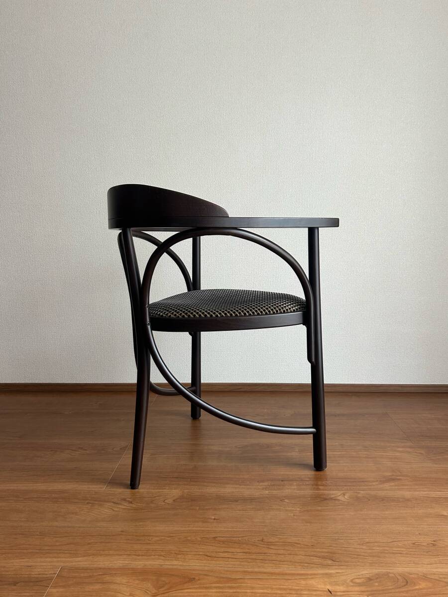 あびぃさん専用 2脚まとめ THONET/AIDEC Yahoo!オークション - Thonet トーネット No.81 曲木 アーム