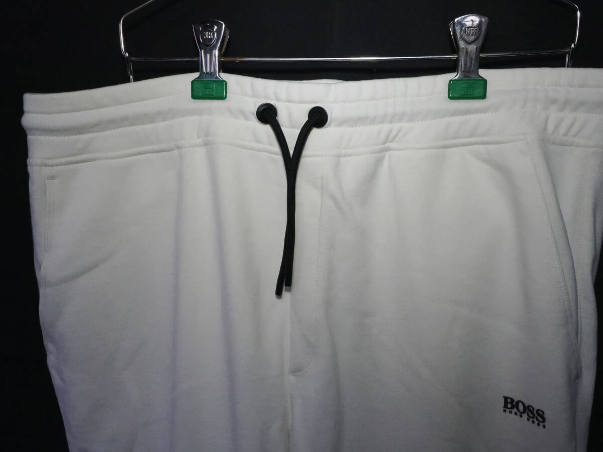 新品保管商品です。