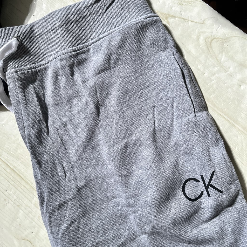 2点 セット CK カルバン クライン スウェット パンツ ジャージ 新品 メンズ レディース ボトムス パジャマ 部屋着 ルームウェア ロゴ 紺色