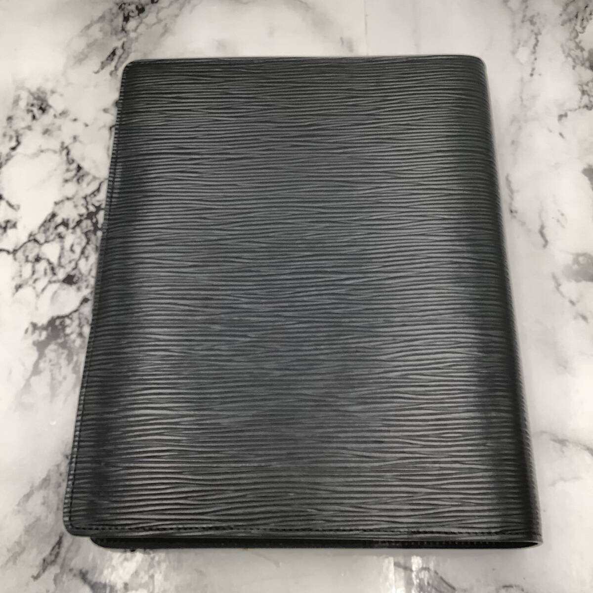 ☆未使用品☆Louis Vuitton ルイヴィトン エピ アジェンダ GM