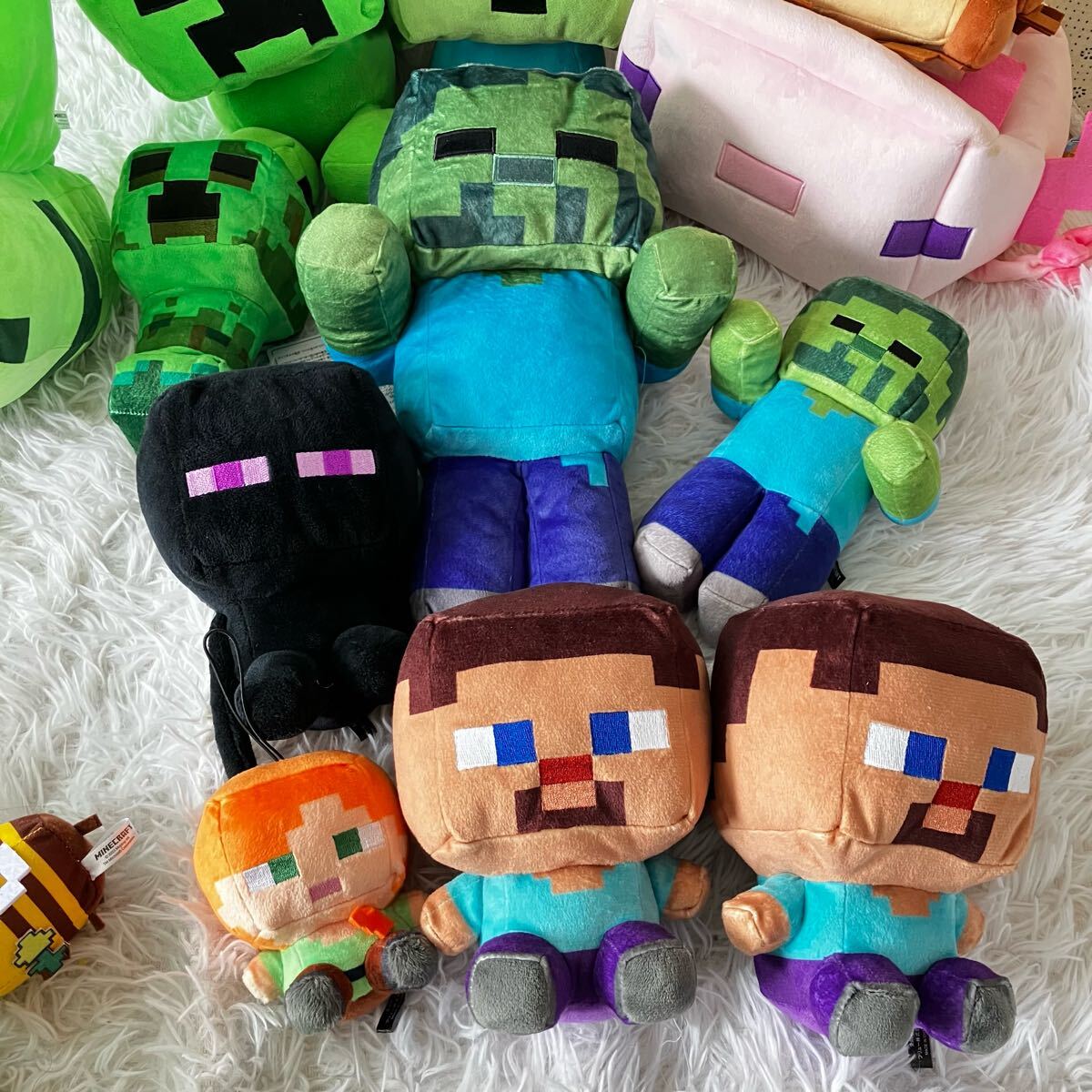 Minecraft - マイクラ（マインクラフト）ぬいぐるみ クリーパー 村人 まとめ売り マイクラ（マインクラフト）ぬいぐるみ クリーパー 村人 まとめ売り