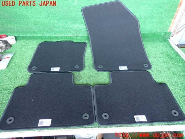 2UPJ-19187800]ボルボ?S60(ZB420TM)フロアマット 中古