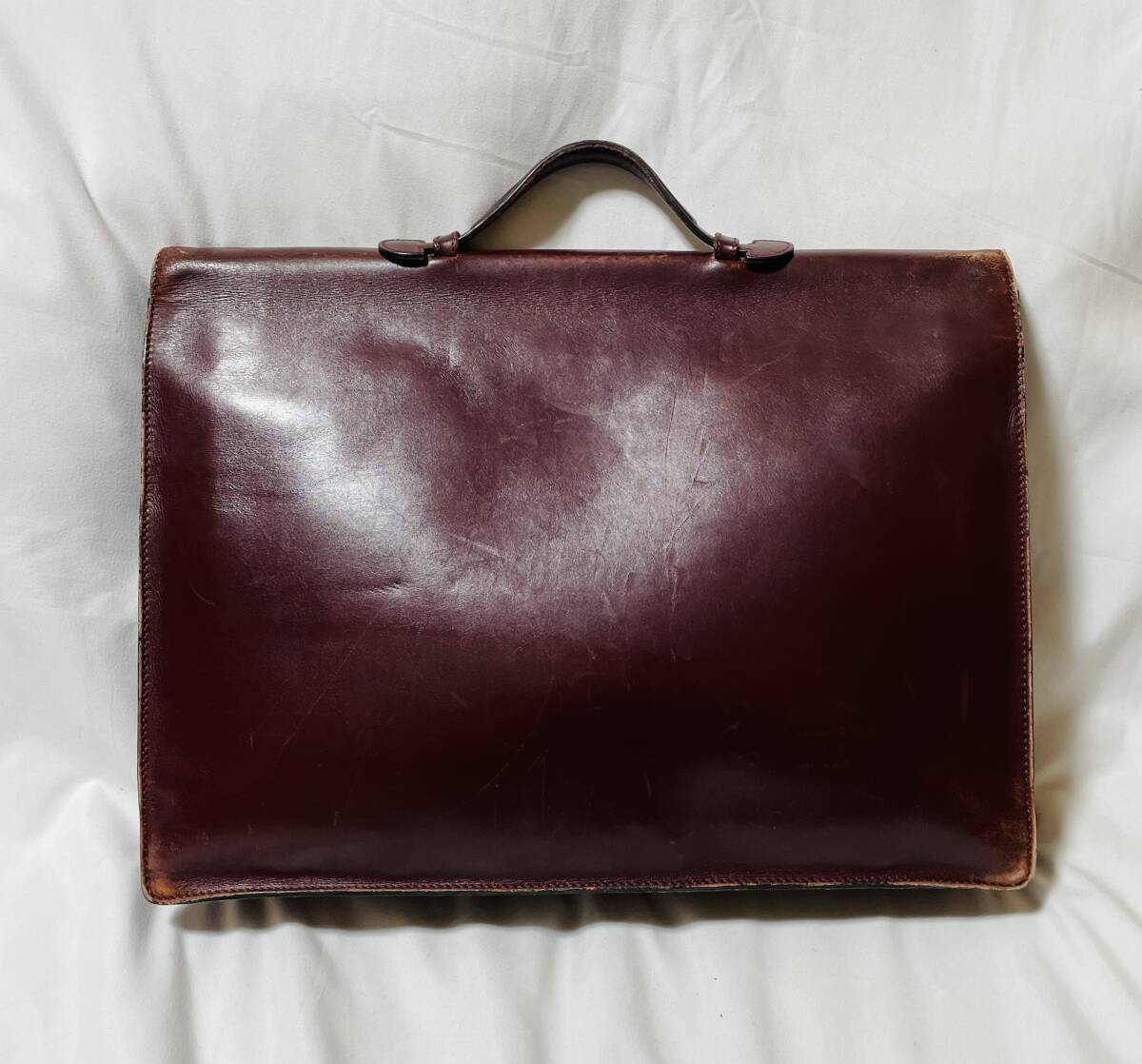 ヴィンテージ カルティエ Cartier  マストライン レザー ロゴ  ビジネスバッグ A4入 _画像3