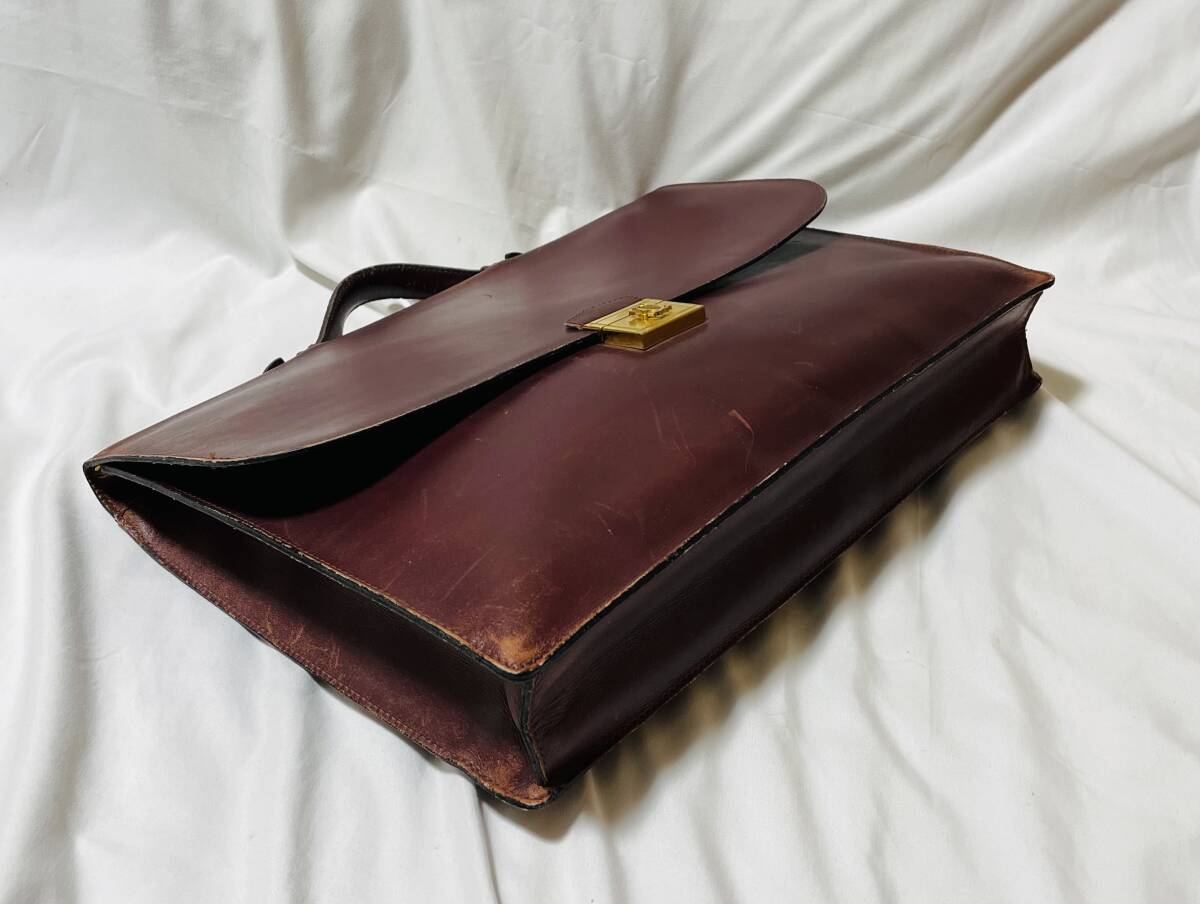 ヴィンテージ カルティエ Cartier  マストライン レザー ロゴ  ビジネスバッグ A4入 _画像4