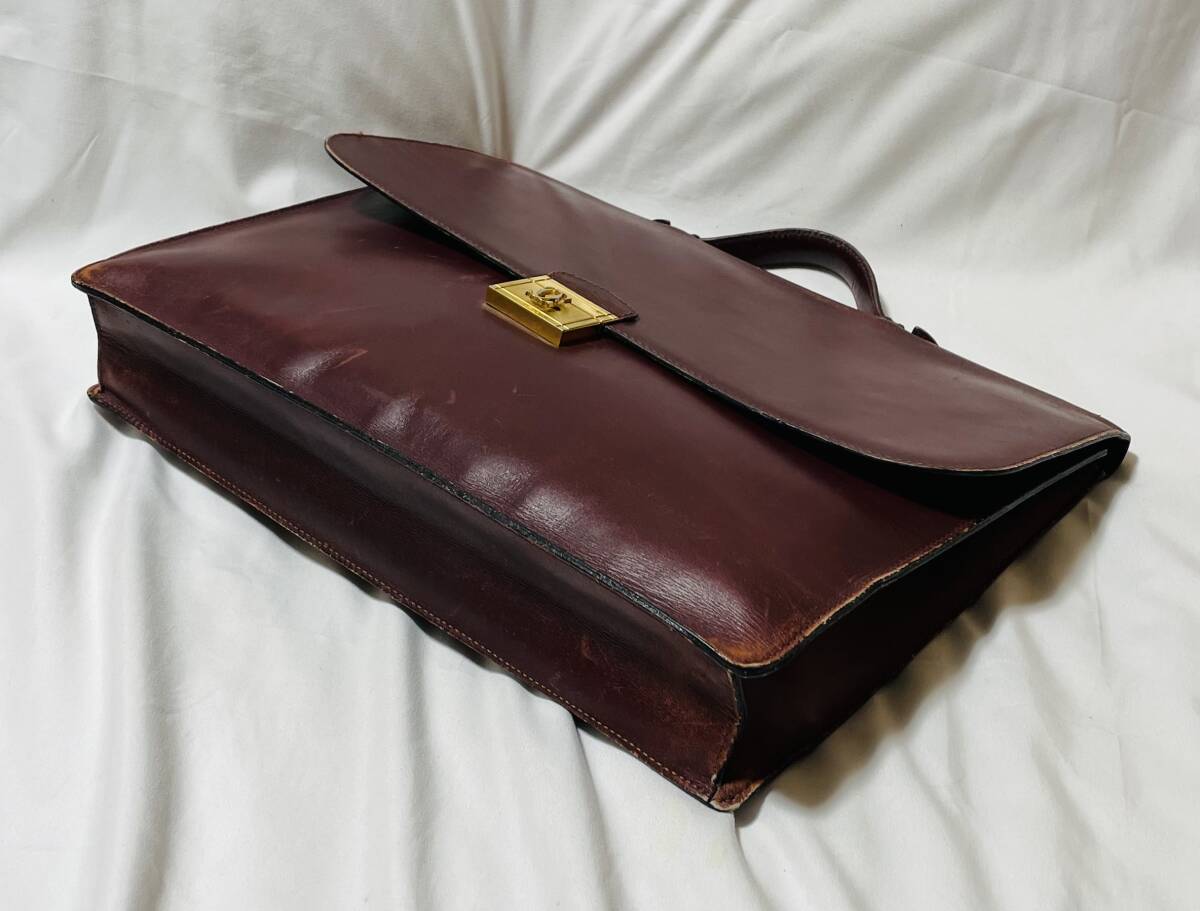 ヴィンテージ カルティエ Cartier  マストライン レザー ロゴ  ビジネスバッグ A4入 _画像5