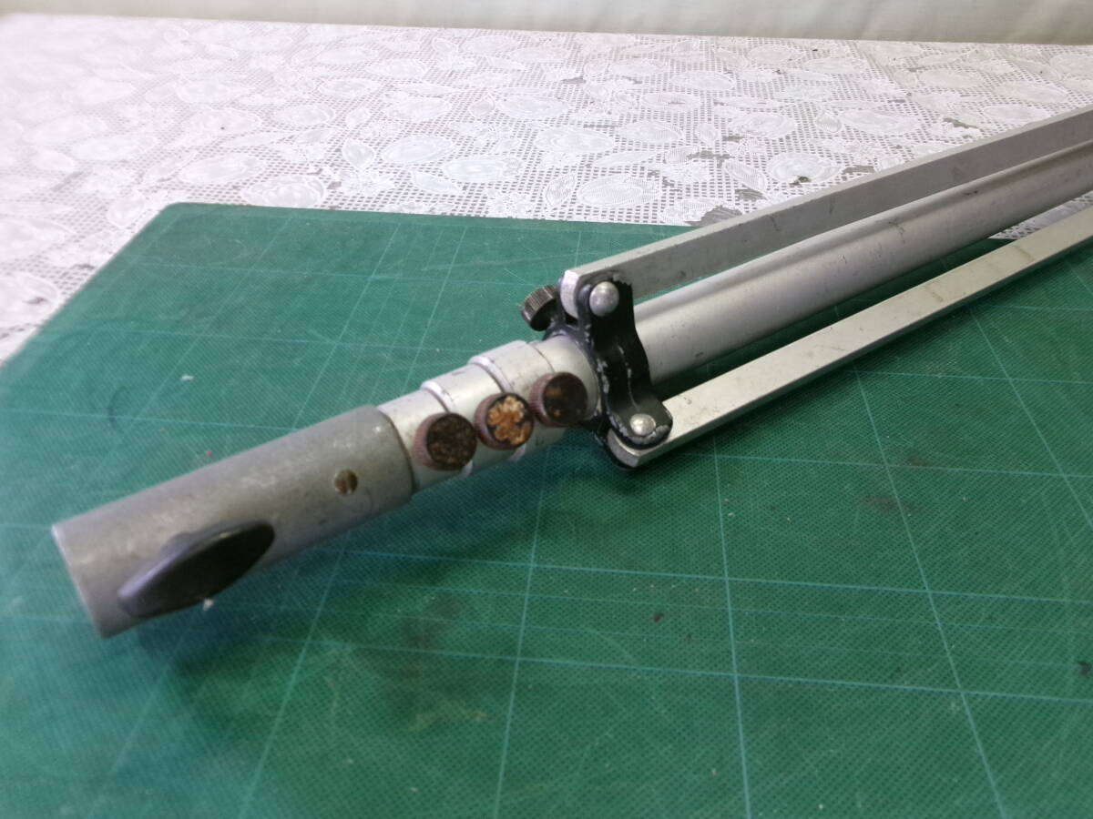 ■MICST-10　 照明器具用スタンド　三腳　　約77ｃｍ～269ｃｍ　中古