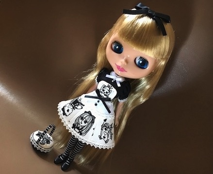 ネオブライス用服　 コミック風アリス　　Blythe　ブライス　　不思議の國のアリス