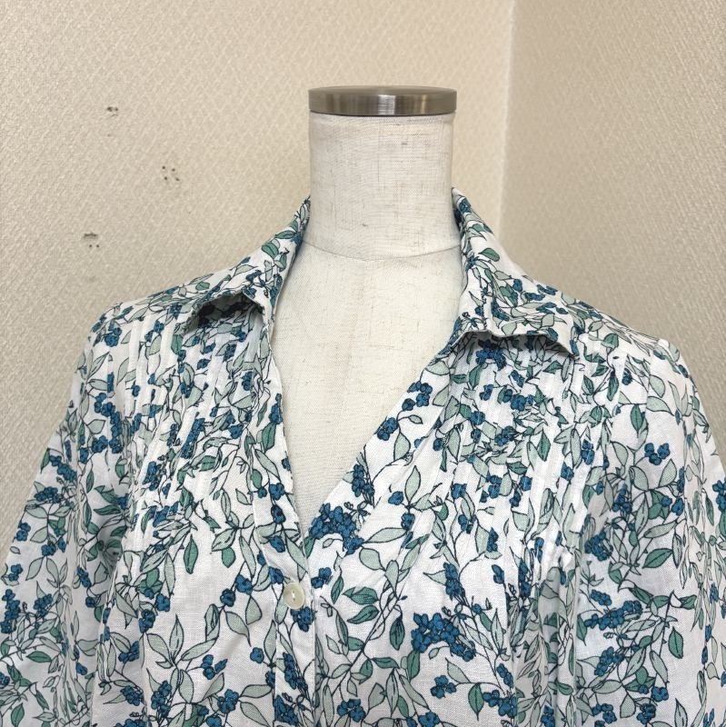 Laura Ashley ローラアシュレイ リネンシャツ スキッパーシャツ ボタニカル　花柄 フラワープリント ホワイト グリーン 7號(hào)
