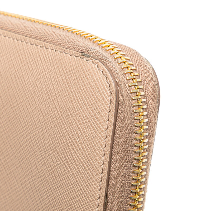 PRADA サフィアーノレザーラウンドファスナー 長財布 ピンクベージュ PRADA プラダ サフィアーノ レザー ラウンド ファスナー 長財布