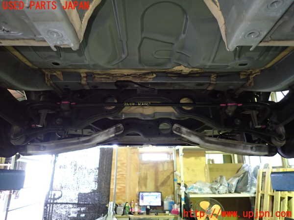 1UPJ-26245445]ベンツ CLA180 シューティングブレーク（X117）(117942)リアスタビライザー 中古