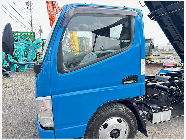 самосвал Mitsubishi Fuso Canter PA-FE71DBD 2006 год 102,806km 3 тонн самосвал 