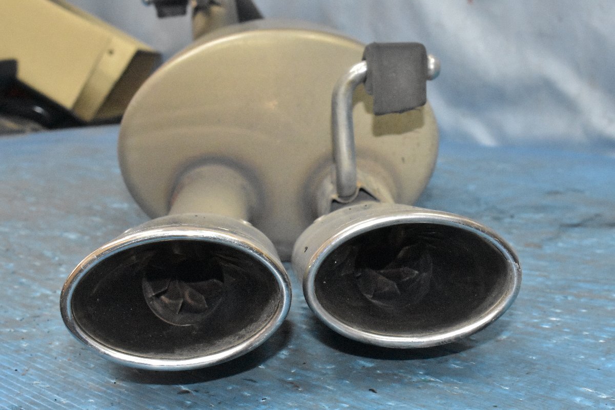 プリウス H22.11 ZVW30 ガナドール リア マフラー　*56