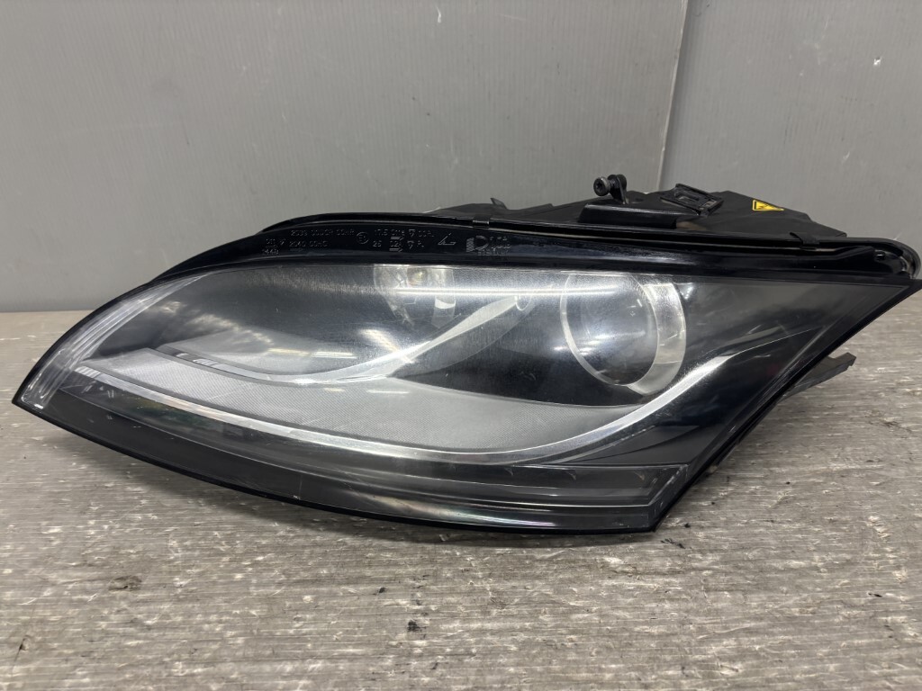 アウディ TT クーペ 右H Audi(8J A5 8JBWA) 純正 左 HID ヘッドライト レベ バラスト 8J0 941 003 AK キセノン ヘッドランプ p055250