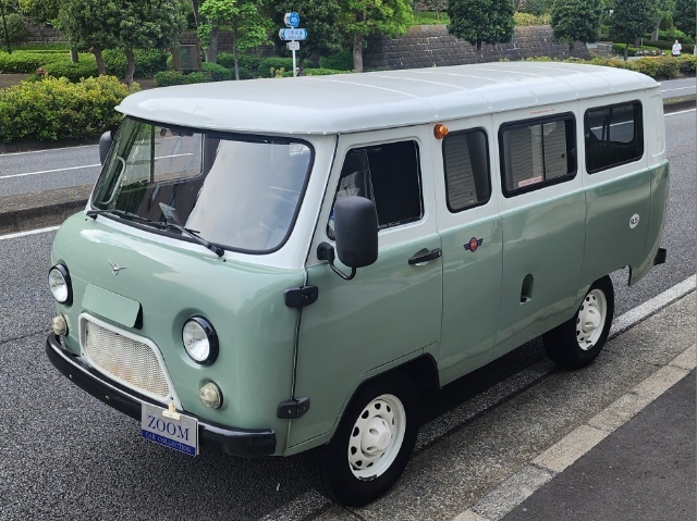 UAZ 2206　ジュビリー　ロシア制　ワズ　2020年モデル　限定車　4X4　4WD　元軍用車ベース　